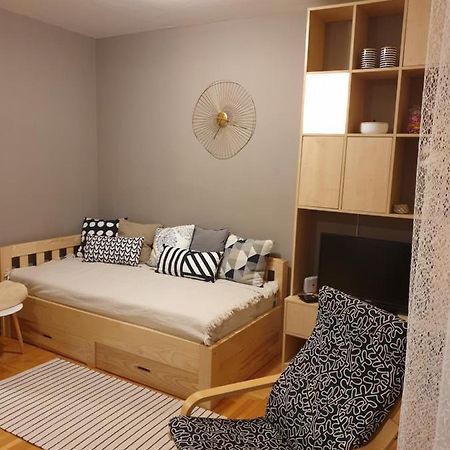 Stan Na Dan "Irina" Banja Luka Apartment Екстериор снимка